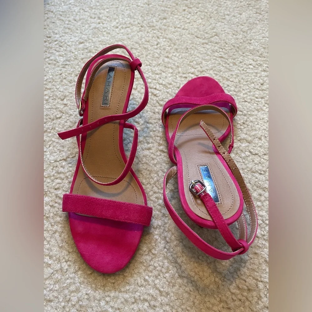 Tahari strappy pink heeled sandals - Picture 7 of 8